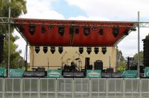 stage-and-admason-pa-system-elmars-in-the-valley-festival-oct-2015_0